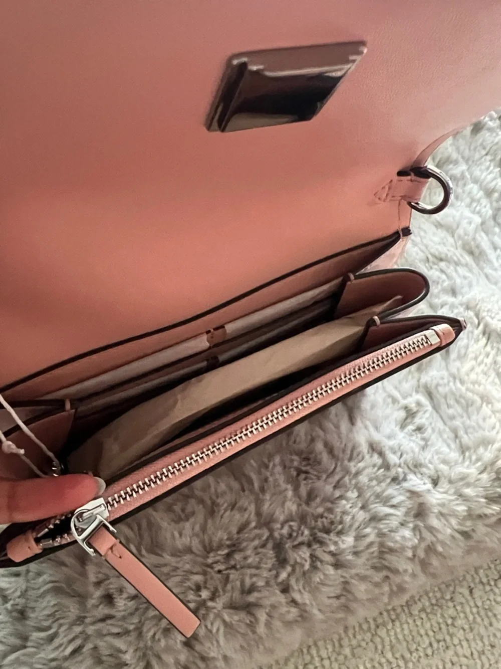 NWT Tory Burch Emerson Patent Chain Crossbody Wallet purse Pink